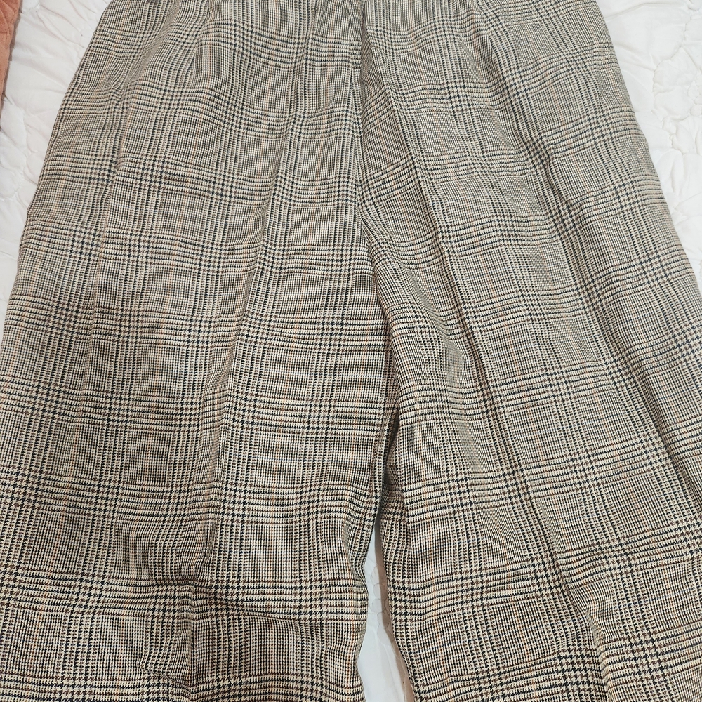 Lilysilk Sprezzatura Urbane Trousers - Picture 14 of 14